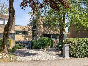 Diepenbrocklaan 17, Losser