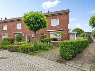 Marijkestraat 32, Delden
