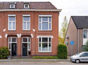 Wierdensestraat 82, Almelo
