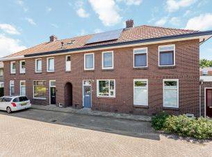 Twijnerstraat 20, Borne