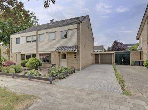 Het Loo 18, Almelo