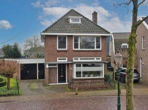 Ennekerdijk 2, Borne