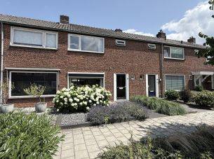 Paganinistraat 17, Hengelo