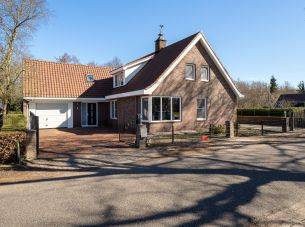 Hoopsteeweg 4, Bruchterveld