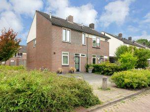 Schumannstraat 16, Nijverdal