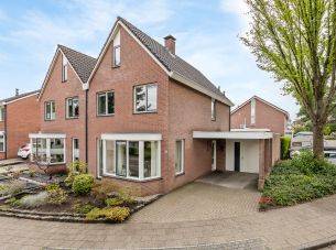Kamille 19, Oldenzaal