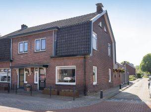 Meeuwenweg 26, Hengelo
