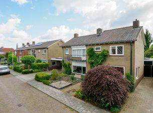 Margrietstraat 11, Delden