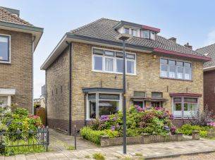 Sloetsweg 277, Hengelo