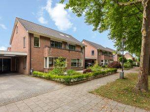 von Bonninghausenstraat 46, Borne