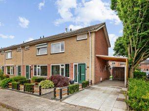 Neptunusstraat 6, Borne