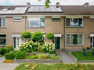 Palmstraat 20, Borne