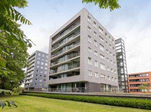 Coldstream 72, Hengelo