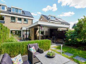 Johan Buziaustraat 22, Hengelo