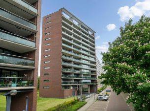 Boulevard 1945 375-72, Enschede