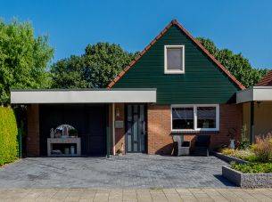 Cor Lemairestraat 1, Hengelo