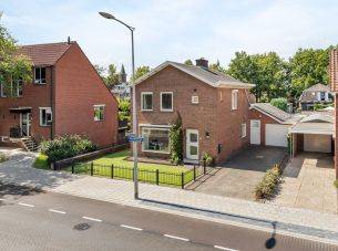 Vos de Waelstraat 1, Oldenzaal