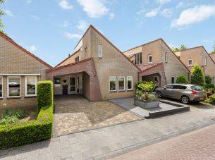 Ardechelaan 8, Oldenzaal