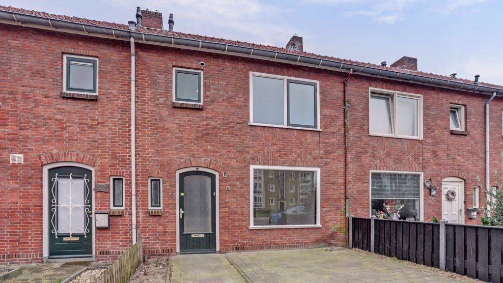 Schoolstraat 88, Almelo
