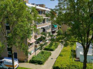 J.J. van Deinselaan 360, Enschede