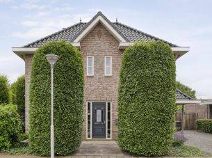 Greupe 9, Kloosterhaar
