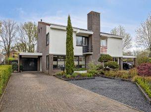Belgradostraat 16, Hengelo