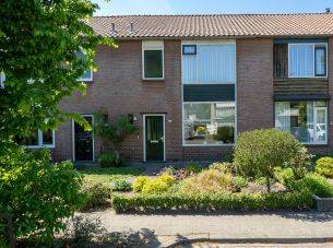 de Matestraat 8, Hellendoorn