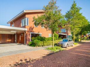 Colonnade 64, Almelo
