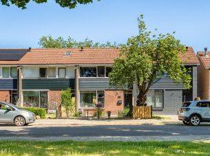 Paganinistraat 43, Almelo