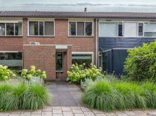 Cato Elderinklaan 36, Oldenzaal