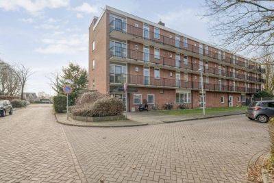 Appartement aan Laan van Kortrijk 105