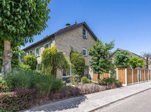 Nachtegaalstraat 63, Haaksbergen