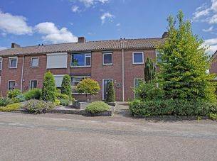 Nachtegaalstraat 42, Haaksbergen