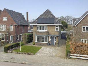 Vriezenveenseweg 26, Almelo