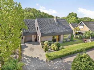 het Egbertink 11, Losser