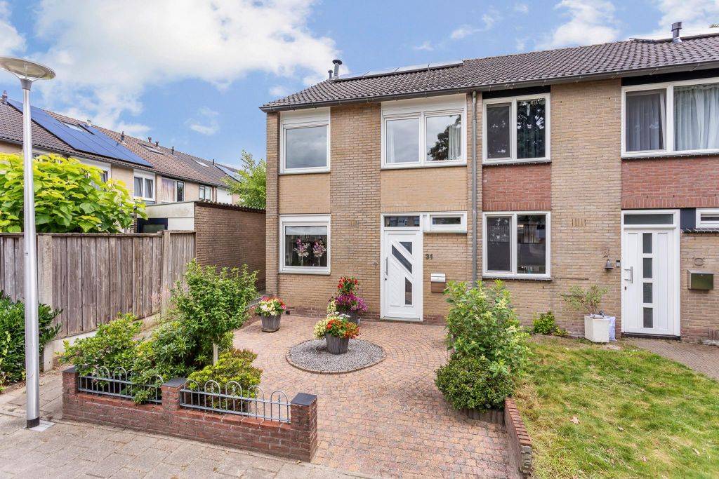 Zandhorstlaan 31, Oldenzaal