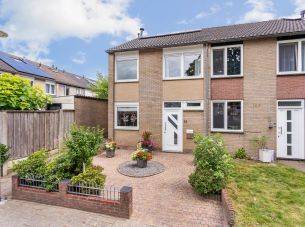 Zandhorstlaan 31, Oldenzaal