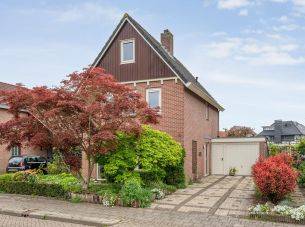 Bleijenbeek 26, Almelo