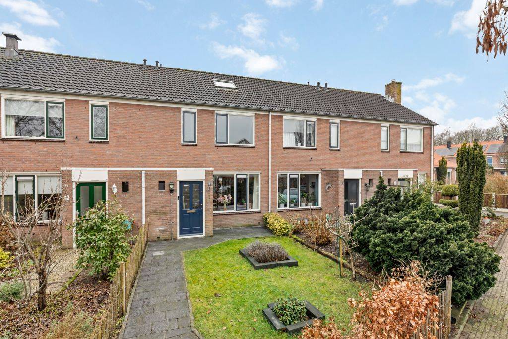 Van Holtenserf 17, Holten