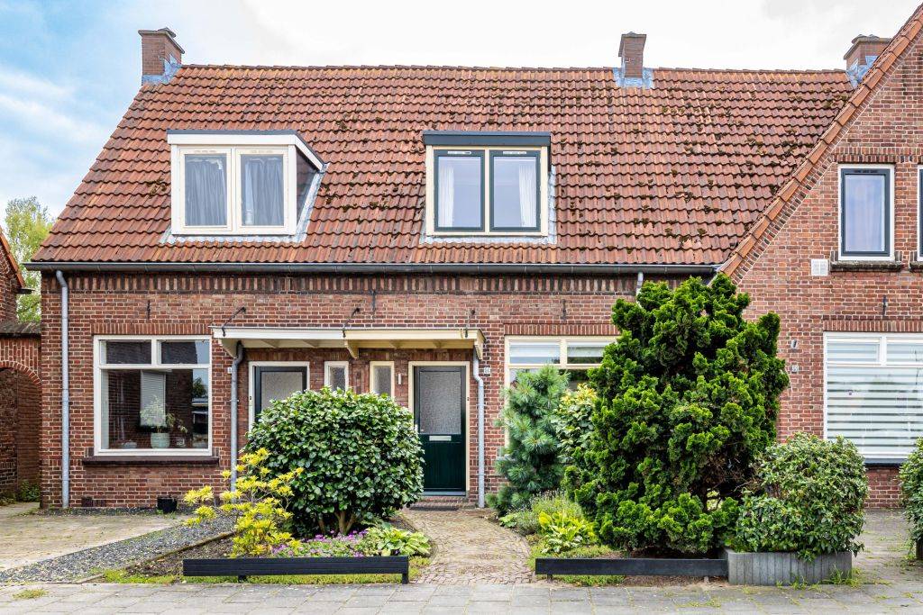Violierstraat 86, Almelo