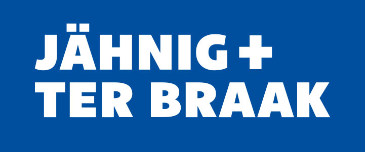 Logo Jähnig + Ter Braak op blauwe achtergrond in witte vetgedrukte letters, makelaarsbedrijf in Enschede